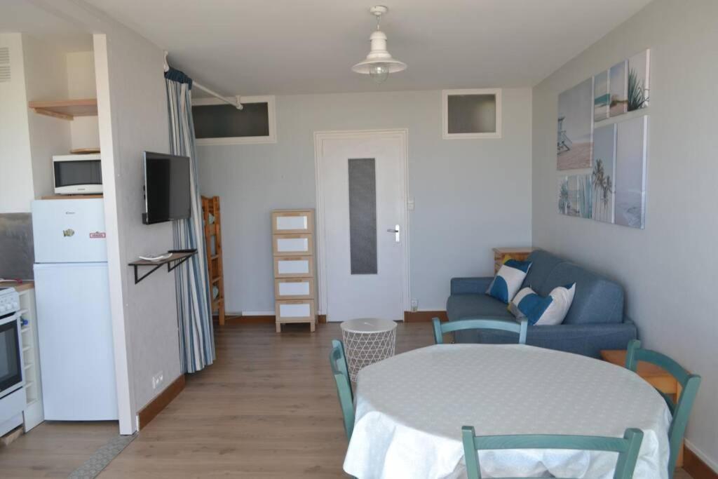 Appartement Studio Vue Mer Les Pieds Dans L'Eau Saint-Jean-de-Monts Exterior photo
