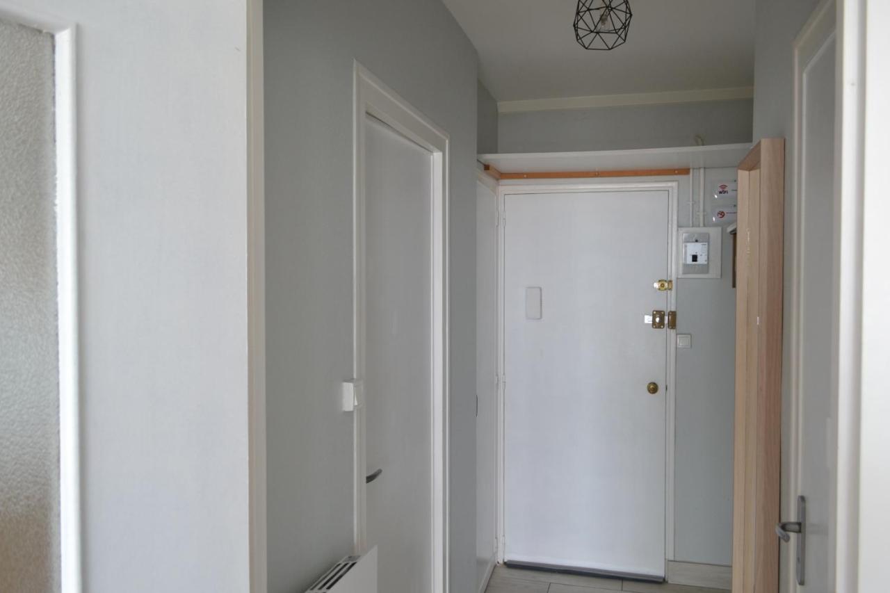 Appartement Studio Vue Mer Les Pieds Dans L'Eau Saint-Jean-de-Monts Exterior photo